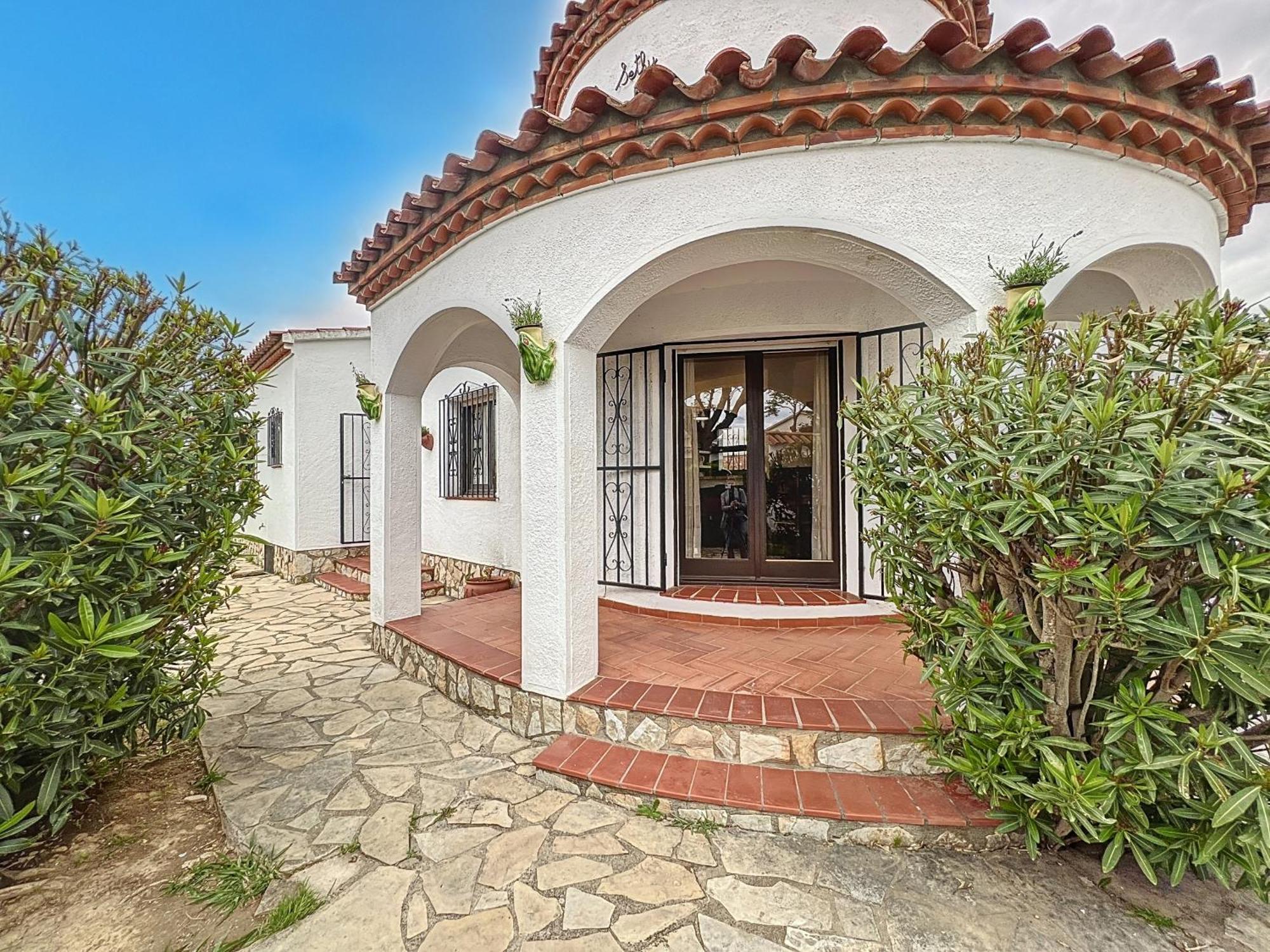 Villa Requesens Ampuriabrava Exterior foto